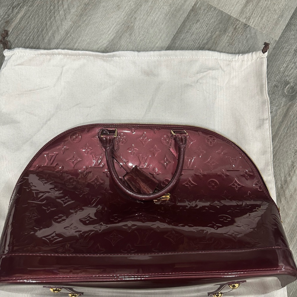 Louis Vuitton Red Tote Bag Patent Leather